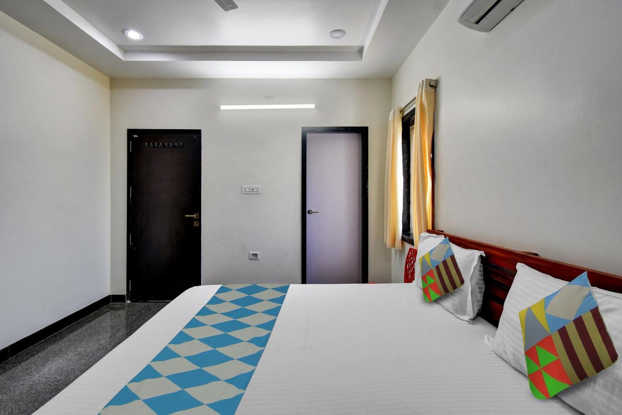 Oyo Home Msr Guest Inn Homestay Nellore Eksteriør billede