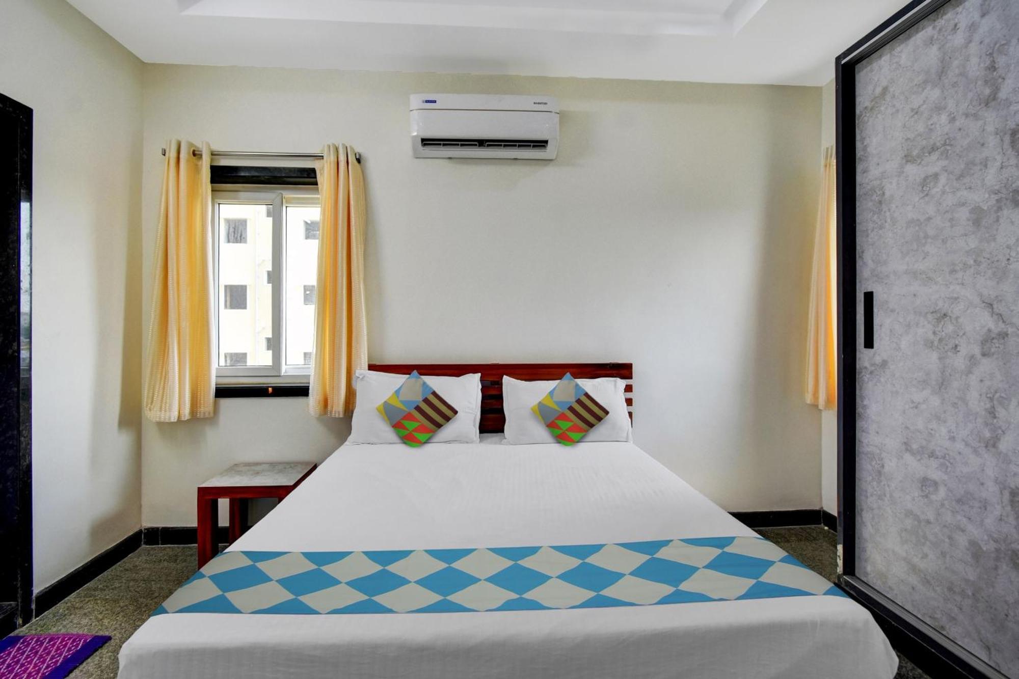 Oyo Home Msr Guest Inn Homestay Nellore Eksteriør billede