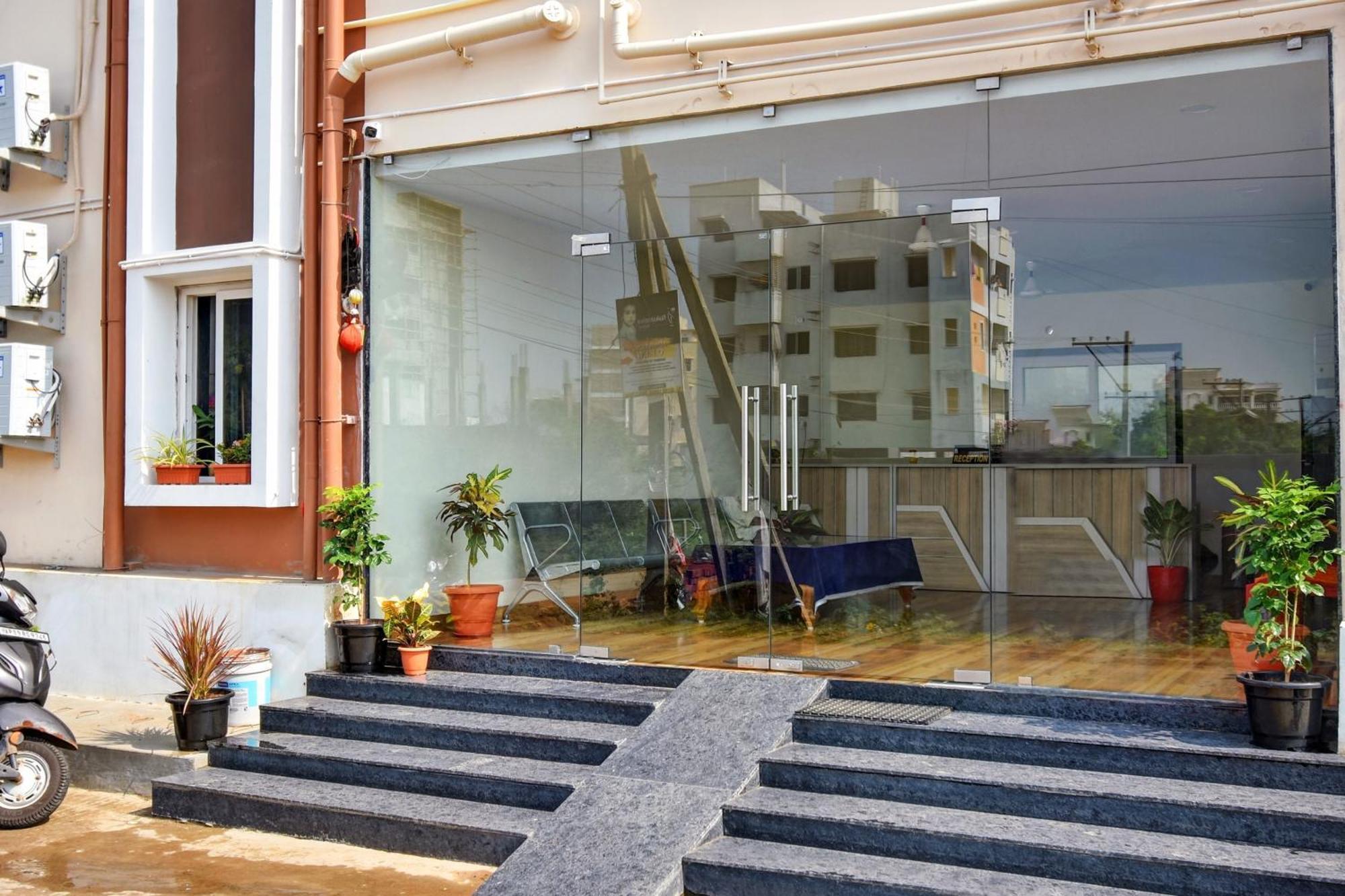 Oyo Home Msr Guest Inn Homestay Nellore Eksteriør billede