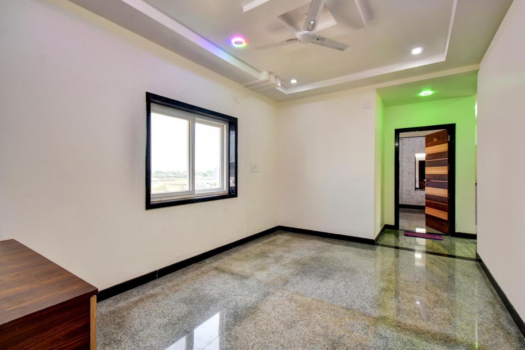Oyo Home Msr Guest Inn Homestay Nellore Eksteriør billede