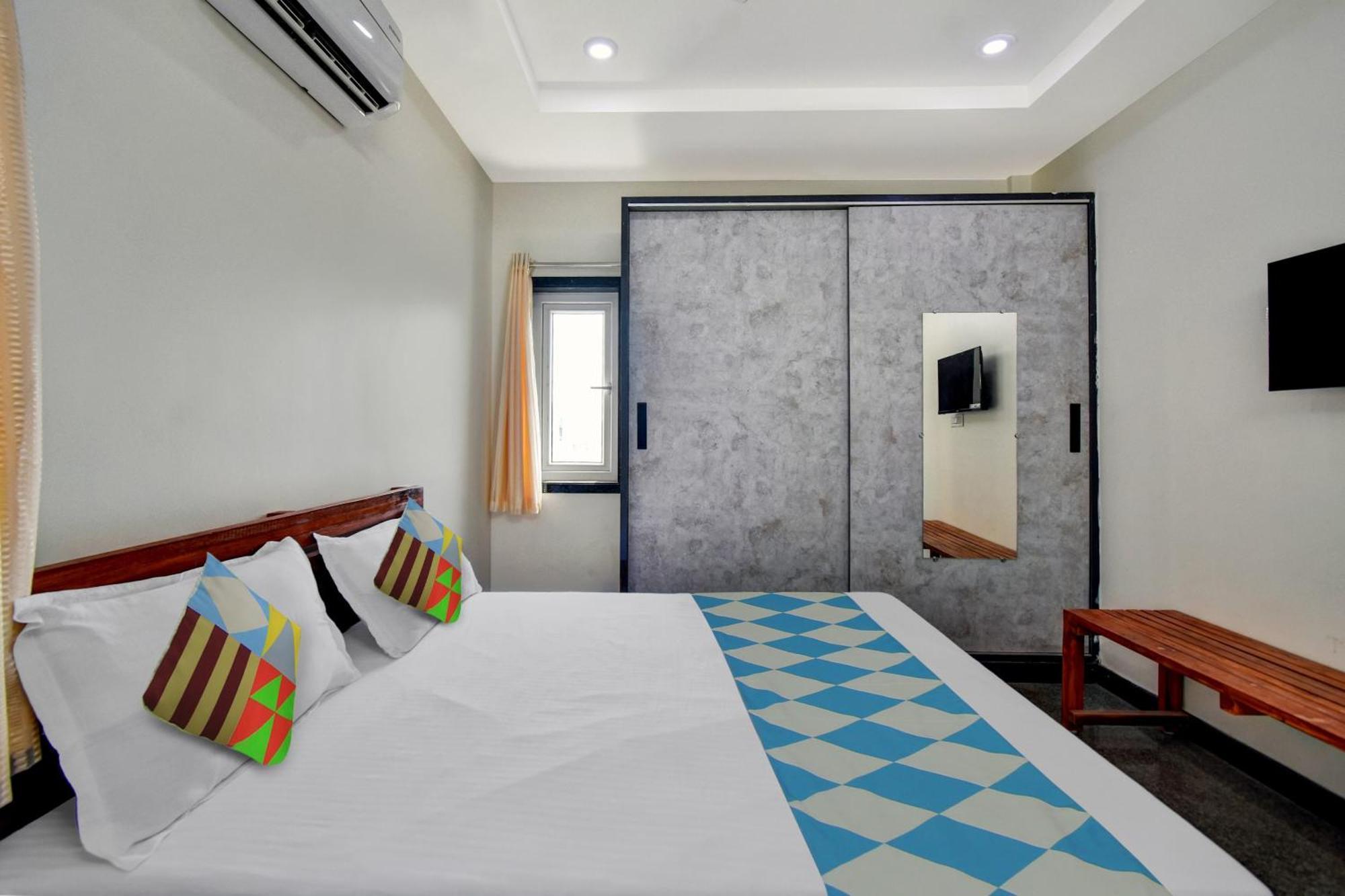 Oyo Home Msr Guest Inn Homestay Nellore Eksteriør billede